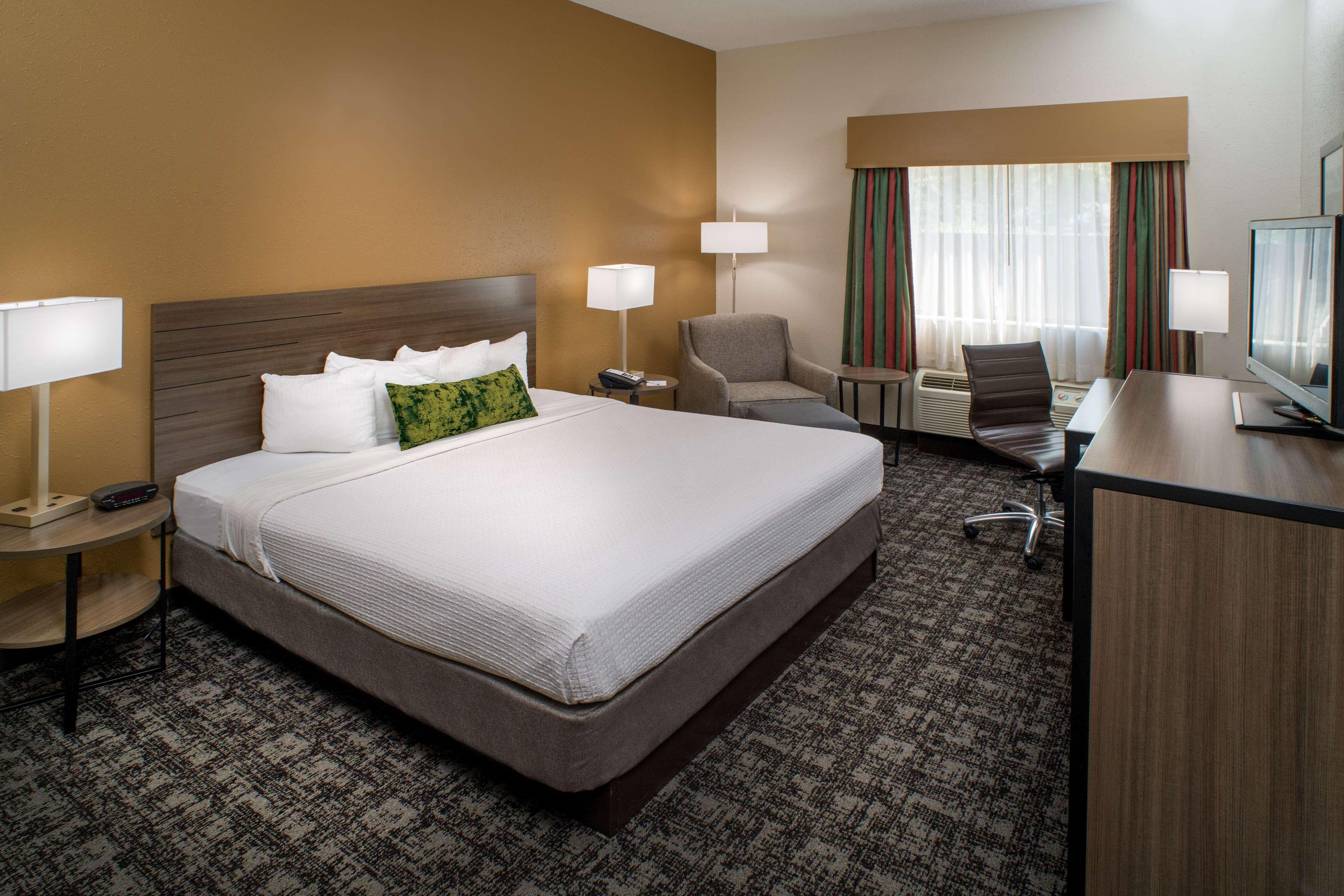 Best Western Logan Inn Chapmanville Esterno foto