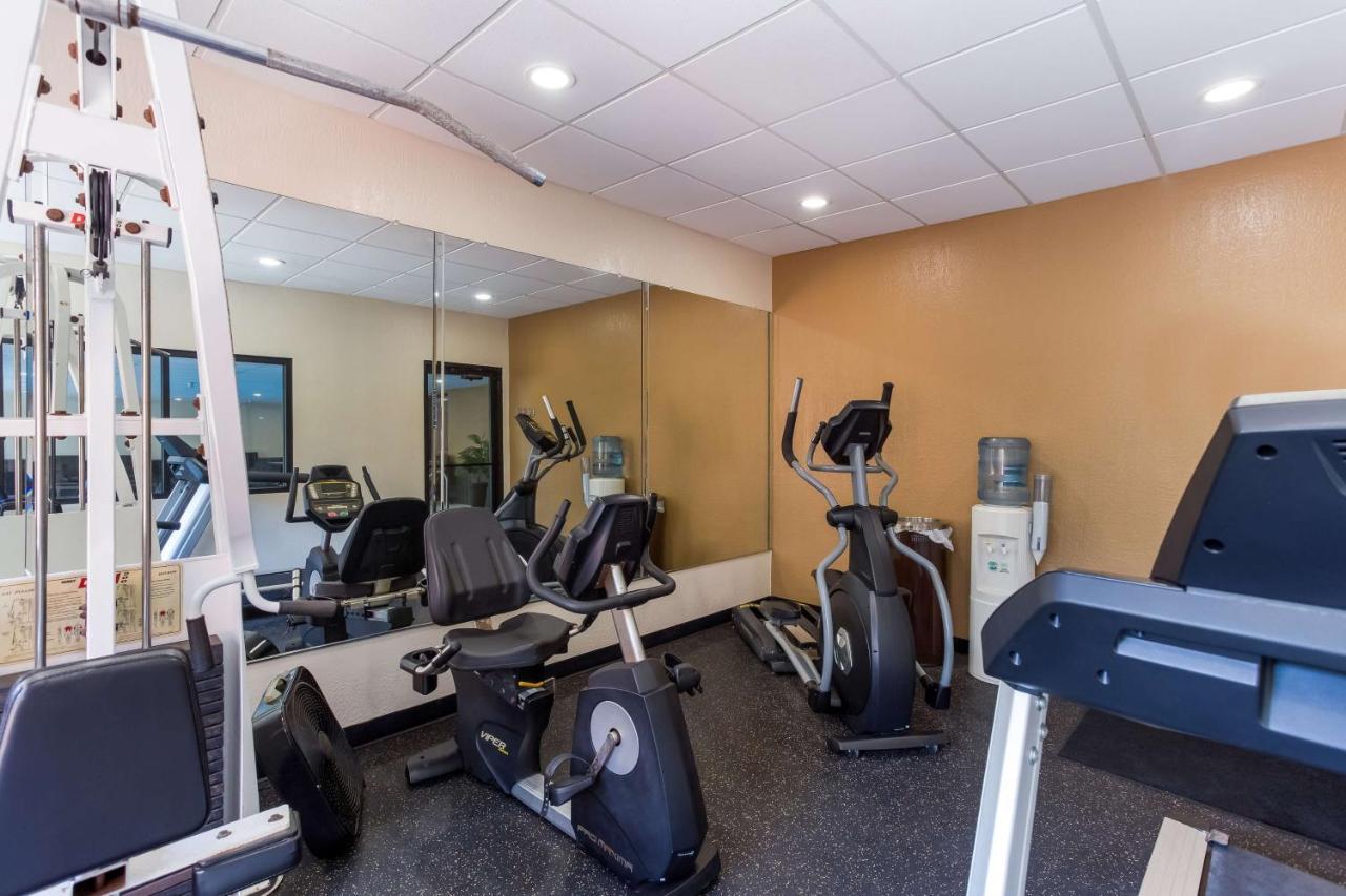 Best Western Logan Inn Chapmanville Esterno foto