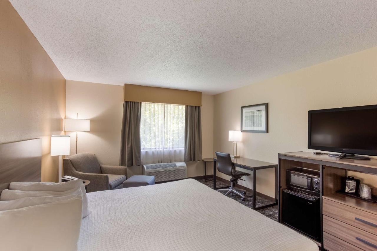 Best Western Logan Inn Chapmanville Esterno foto