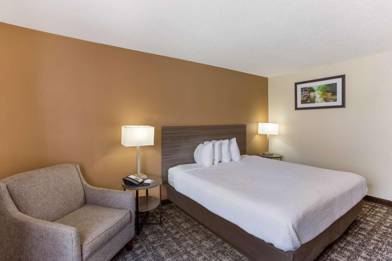 Best Western Logan Inn Chapmanville Esterno foto
